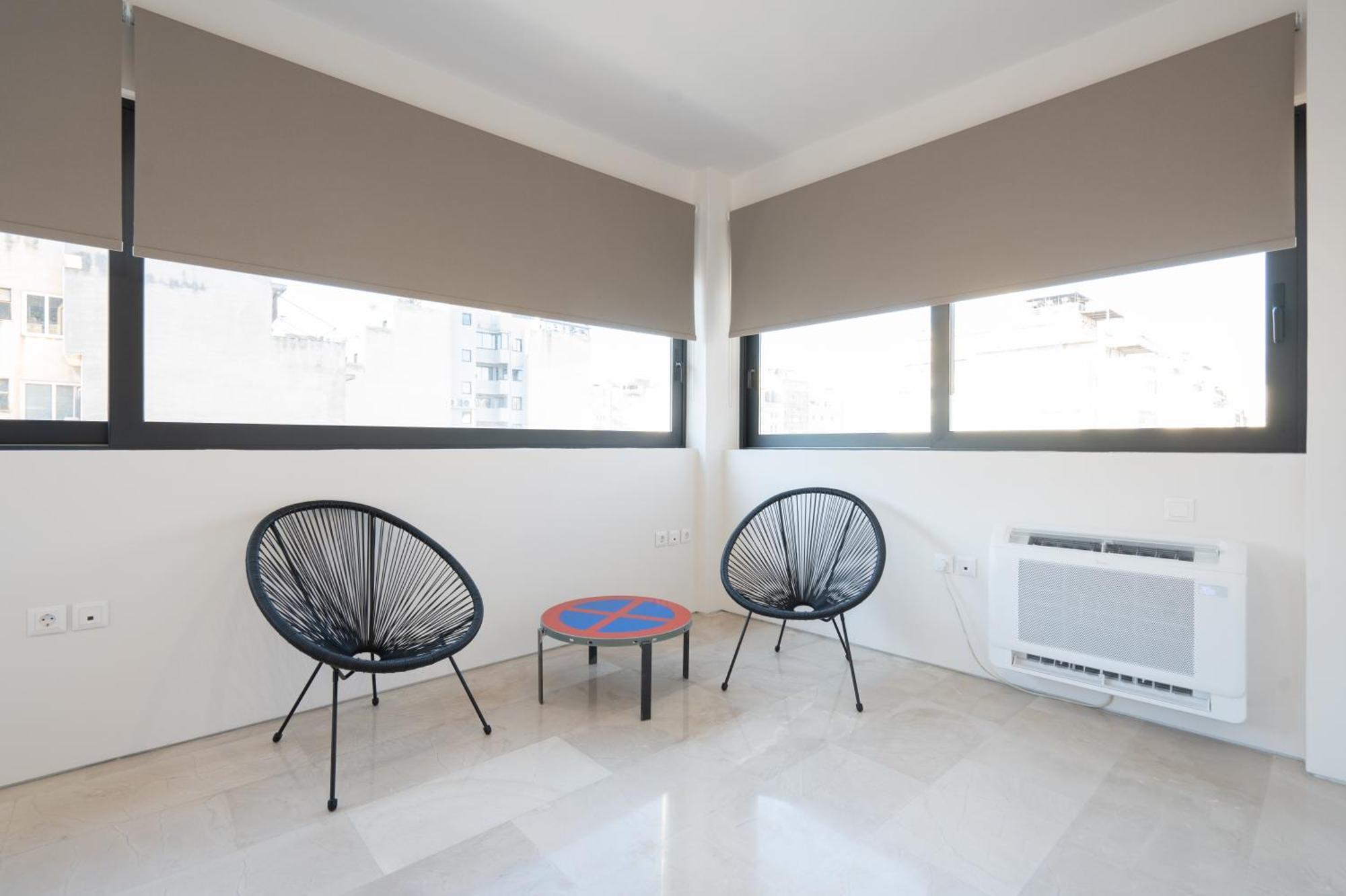 Acropolis View Window Retreat In Monastiraki Apartment เอเธนส์ ภายนอก รูปภาพ