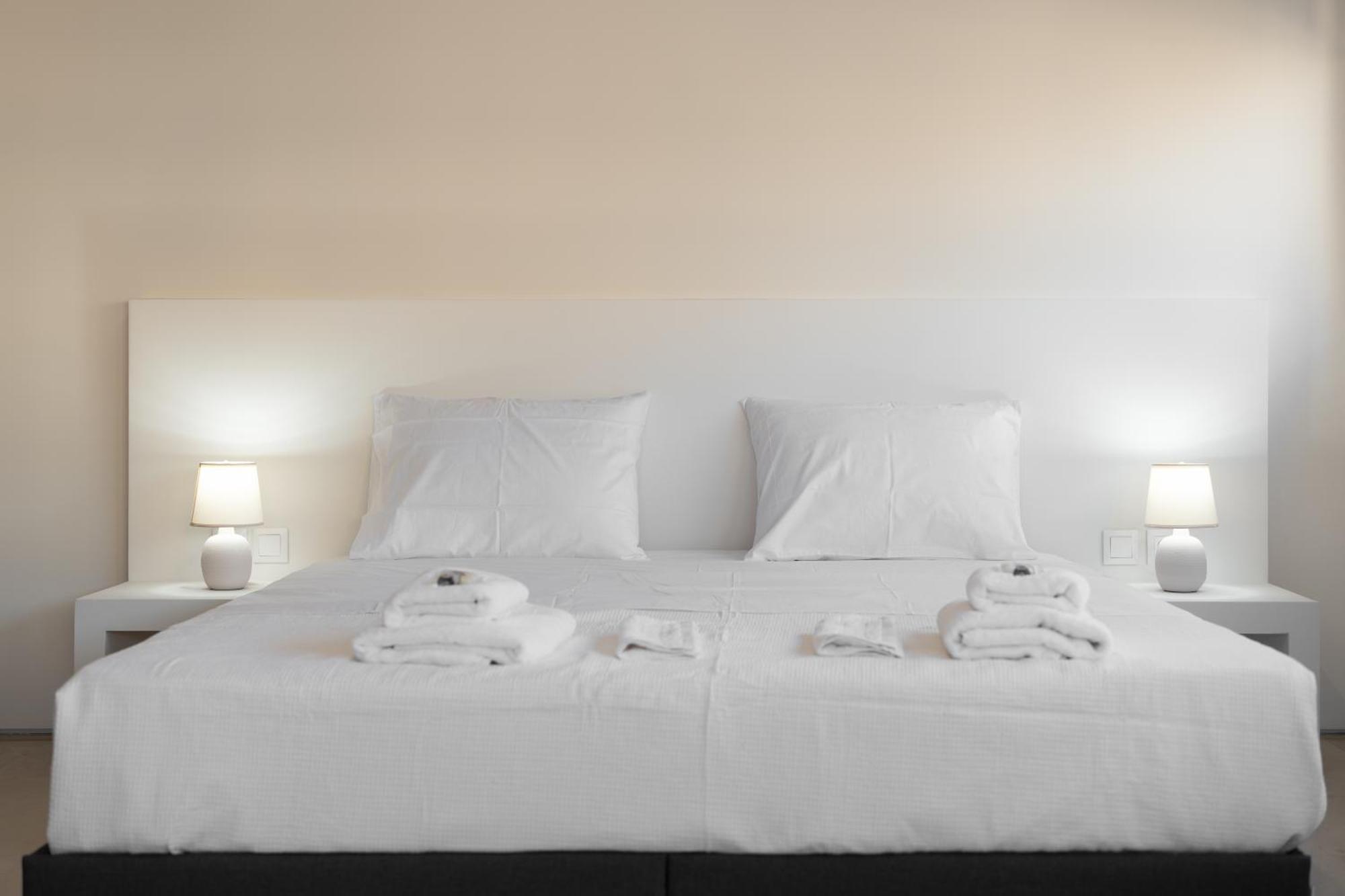 Acropolis View Window Retreat In Monastiraki Apartment เอเธนส์ ภายนอก รูปภาพ
